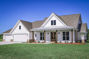 Modern Farmhouse Plans [2025 Guide]: Cost, Styles & Floor Plans