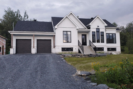 Farmhouse House Plan - Maple Way 22195 - Front Exterior