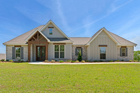 Craftsman House Plan - Lucas 87689 - Front Exterior