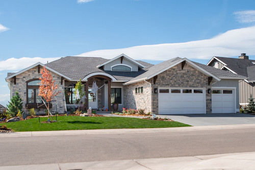 Craftsman House Plan - Espernay 95814 - Front Exterior