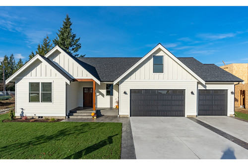 Ranch House Plan - 99725 - Front Exterior