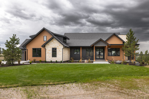 Craftsman House Plan - Coffman Park II 68006 - Front Exterior