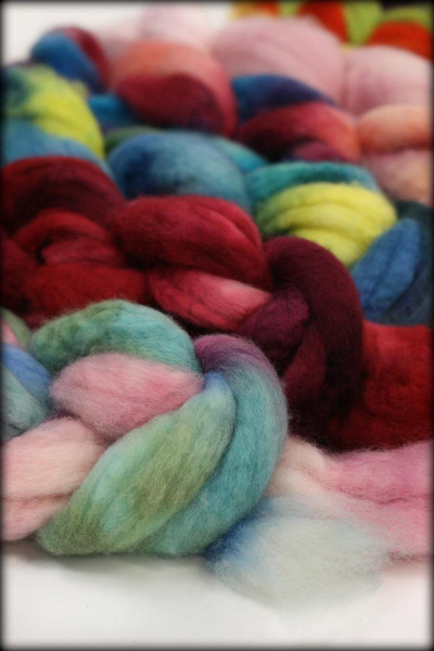 Shop - Hand-dyed Fibers - Wonderland Yarns & Frabjous Fibers