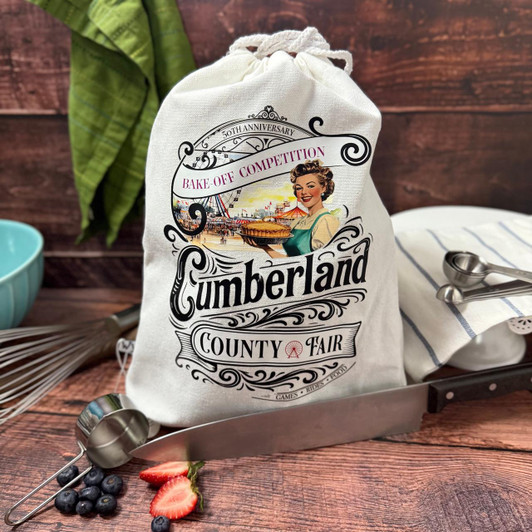 Tote your latest project in retro style! Inspired by pie contests, county fair midways, and delicious bake-offs, this project bag by Wonderland Yarns is the perfect companion for your hooks, needles, and notions.