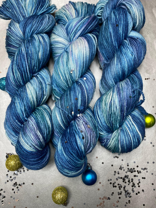 Wonderland Yarns Warm Wishes: Holiday Collection 2023 