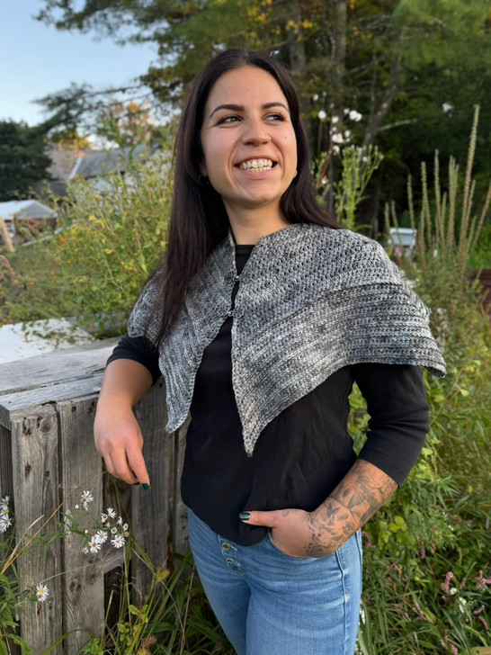 Unfussy, versatile, and soothing to make, the Busy Nothings Capelet is designed for daily wear, offering warmth and ease without frills.