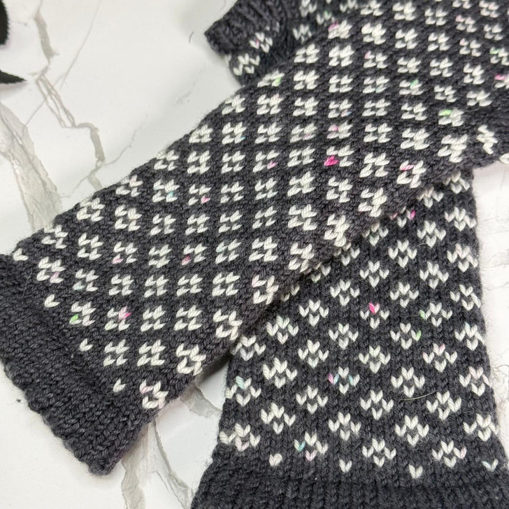 Waxing Poetic Mitts