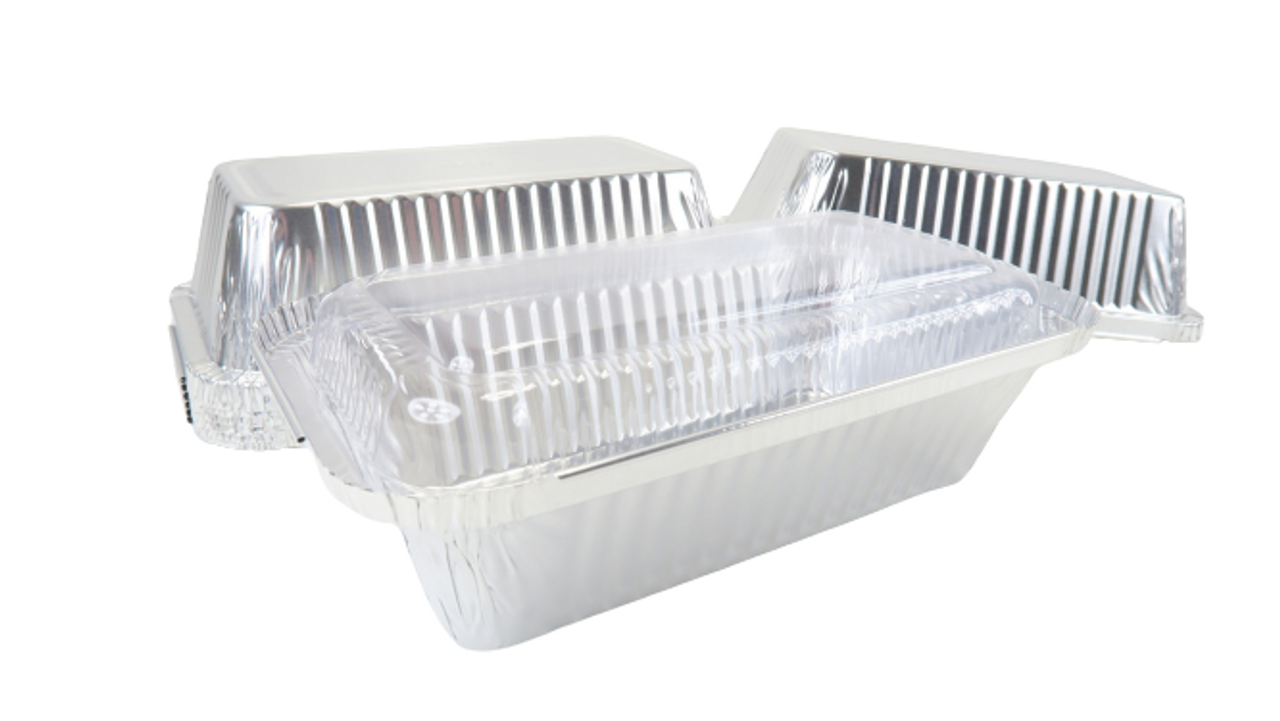 1½ lb. Closable Colored Foil Loaf Pan with Plastic Lid - Case of 1000 - #1650P