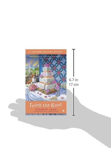 Tying the Knot (Southern Quilting Mystery)