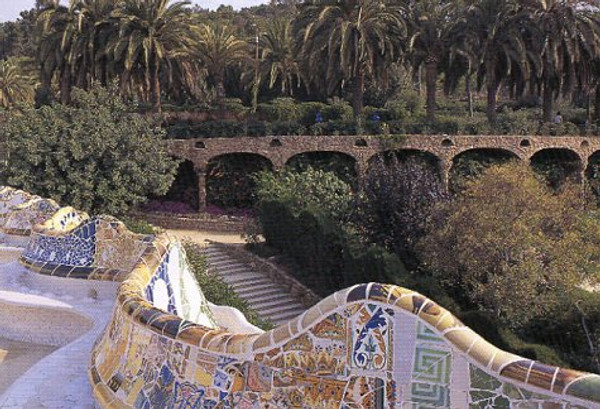 Antonio Gaudi: Master Architect