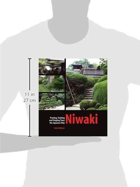 Niwaki: Pruning, Training and Shaping Trees the Japanese Way