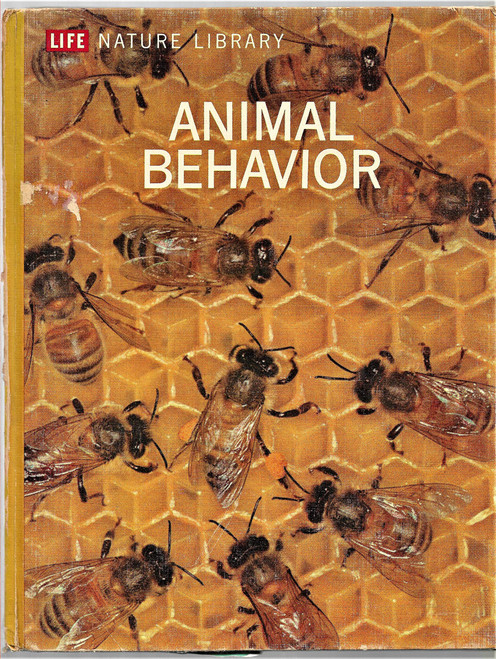 Animal behavior, (Life nature library)