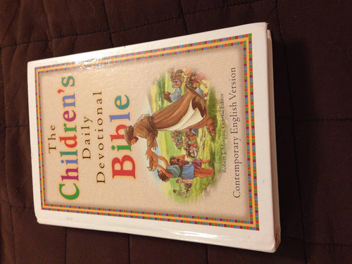 The Children's Daily Devotional Bible