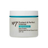 No7 Protect & Perfect Intense Advanced Face Cream - Hydrating Face Moisturizer with SPF - Formulated with Hyaluronic Acid & Collagen Peptide Technolo