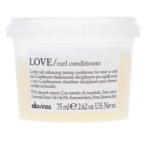 Davines LOVE Curl Conditioner, Enhancing Taming Protein-Rich Formula for Wavy and Curly Hair - Elasticizing Treatment Gives Softness & Volume with Al