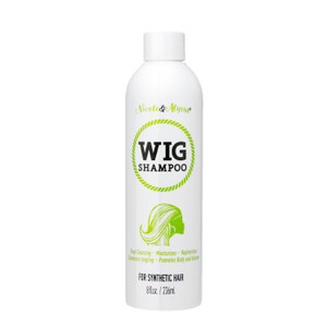 Nicole & Alyssa - Wig Shampoo For Synthetic Hair 8oz - Soak & Rinse, Deep Cleansing, Revitalizes, Moisturizes, Detangles (Pack of 1)