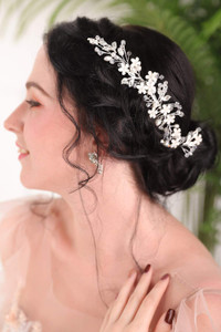 FXmimor Wedding Cream White Flower Rhinestone Crystal Pearl Comb Silver Hair Accessory Hair Comb with Hand Painted Leaf Bridal Headpiece Vintage Comb