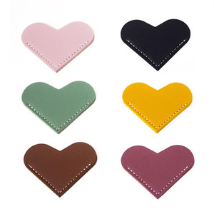 6 Pack Leather Heart Bookmarks Handmade Book Accessories Cute Corner Bookmark for Women Men Reading Lovers Teacher Gift for Office Home Supplies- Hea