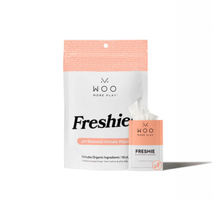 Woo More Play Freshies: All-Natural Feminine Intimacy Towelette Wipes with Coconut Oil and Aloe Vera, Promotes Feminine Health & Helps Alleviate Irri