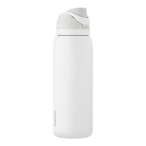Owala FreeSip Insulated Stainless Steel Water Bottle with Straw, BPA-Free Sports Water Bottle, Great for Travel, 40 Oz, Shy Marshmallow