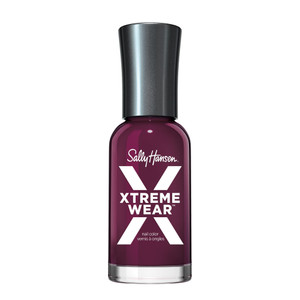 Sally Hansen Xtreme Wear Nail Polish, Streak-Free, Shiny Finish, Long-Lasting Nail Color, With the Beet, 0.12 fl oz
