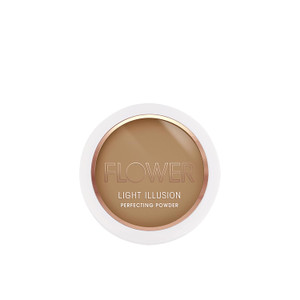FLOWER Beauty By Drew Barrymore Light Illusion Perfecting Powder - Powder Foundation + Setting Powder for Makeup - Medium Buildable Coverage - Natura
