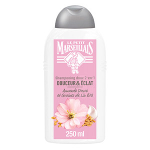 Le Petit Marseillais 2 in 1 Shampoo Moisturize and Shine Almond and Linseed BIO