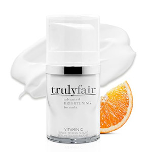 Truly Fair Vitamin C Brightening Serum for women - Hyaluronic Acid Serum for Skincare - Brightening, Anti-Wrinkle Serum - Hydrating, Anti-Ageing Seru