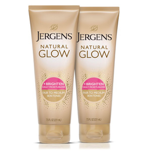 Jergens Natural Glow Self Tanner Body Lotion, Sunless Tanning, Fair to Medium Skin Tone, Daily Moisturizer with Coconut Oil, Vitamin E and Antioxidan