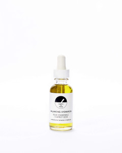 Earth tu Face - Organic Blue Chamomile + Carrot Seed Face Serum (.9 oz/25 ml)