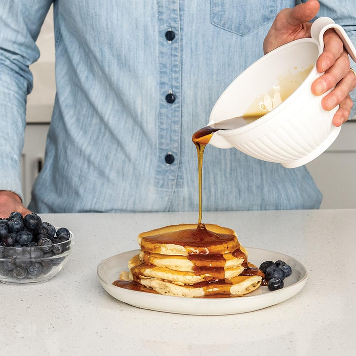 Nordic Ware Micro Mix and Melt, White, 3 Cups