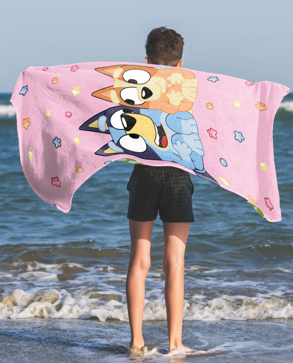 Jay Franco Bluey & Bingo Beach Towel - Pink Kids Super Soft & Absorbent 100% Cotton Towel for Bath and Pool, Measures 28 x 59