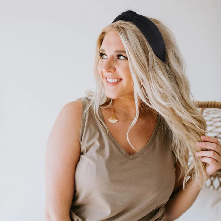 WOVOWOVO Headbands for Women Girls Knotted Wide Pearl head band Top Knot Head Bands for Womens Hair Thick Headband Velvet HairBands 4Pcs