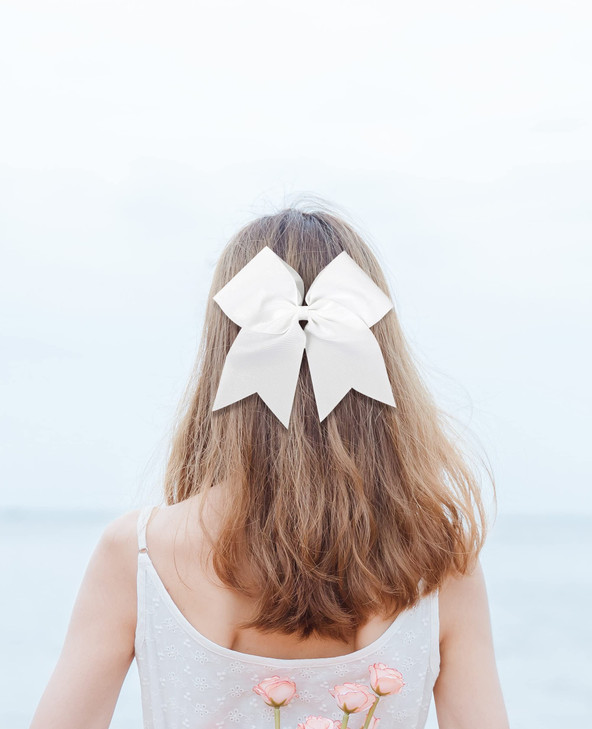 AMYDECOR 7 Inch Jumbo Solid Color Bows with Alligator Hair Clips For Girls and Women (White)