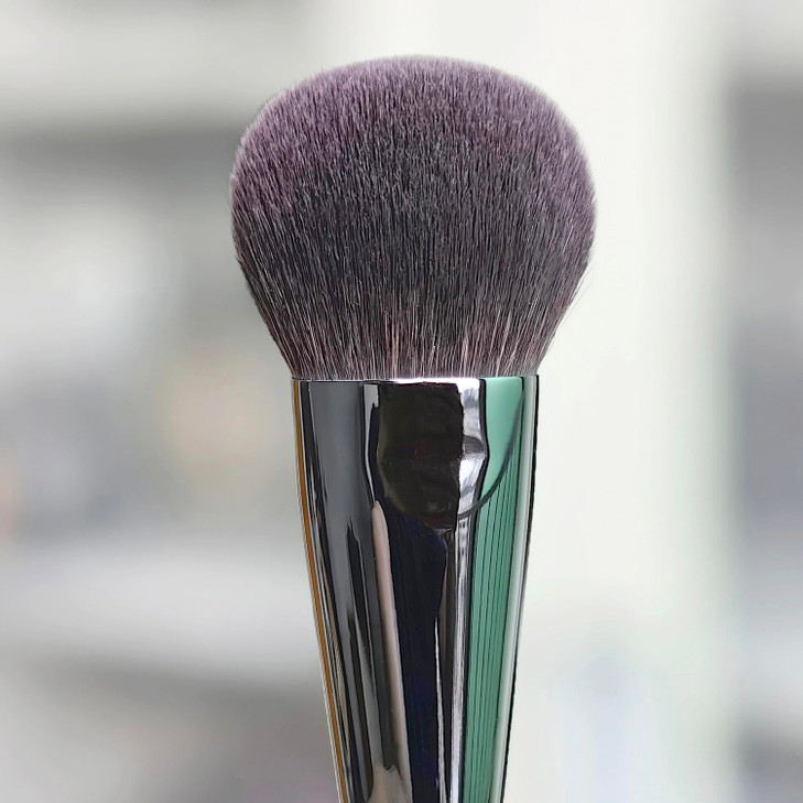 Vela.Yue Face Cheek Contour Brush Smooth Blush Foundatoin Makeup Brush