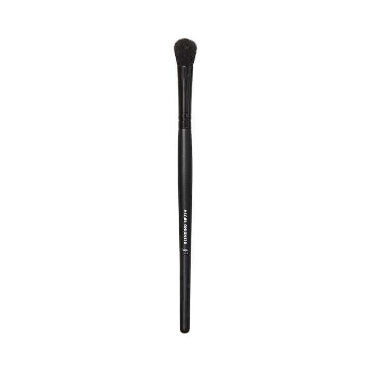 e.l.f. Blending Brush, Makeup Brush For Blending Eyeshadow & Concealer, Dome-Shaped, Made With Synthetic Bristles, Vegan & Cruelty-Free