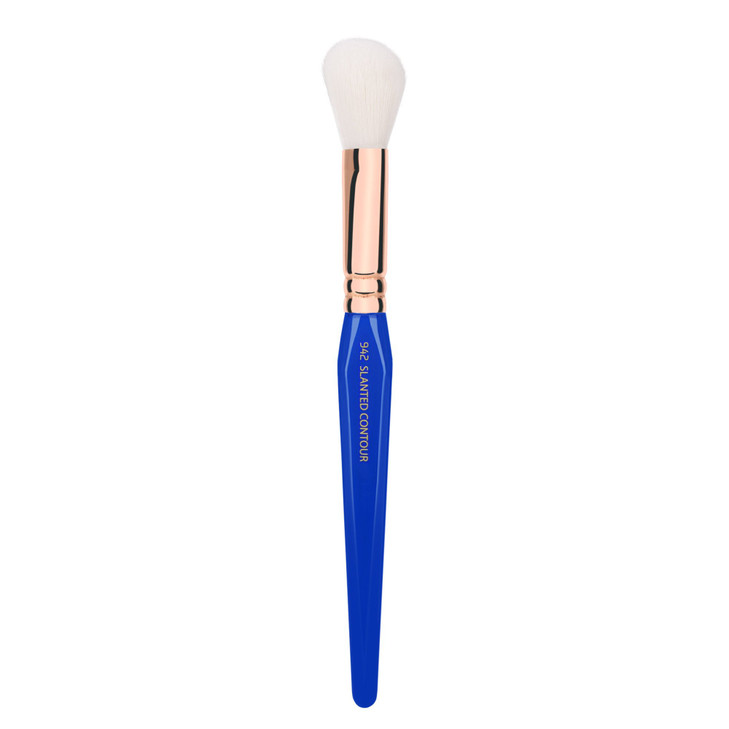 Bdellium Tools Professional Makeup Brush - Golden Triangle 942 Slanted Contour - With All Vegan and Soft Synthetic Fibers, For Adding Dimension to th