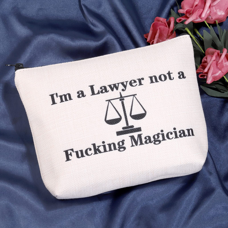 POFULL Lawyer Gifts For Women Attorney or Law Cosmetic Bag Law Cosmetic Bag Future Lawyer Gift Law Judge Gift (I'm a lawyer bag)