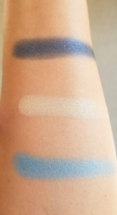 Luxury by Sofia Natural Eye Shadow (Aqua Trio)