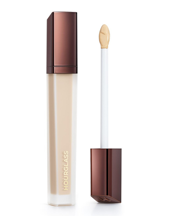Hourglass Vanish Airbrush Concealer. Weightless and Waterproof Concealer for a Naturally Airbrushed Look