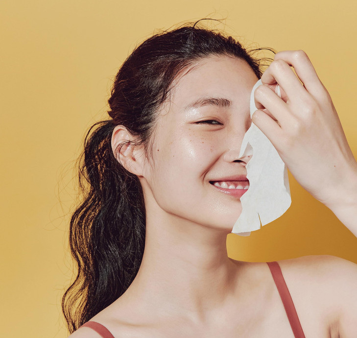 COSRX Propolis Nourishing Sheet Mask 10 EA, Soothing & Plumping Honey Serum, Leave-on Face Mask for Healthy Glow & Deep Moisture, Not Tested on Anima