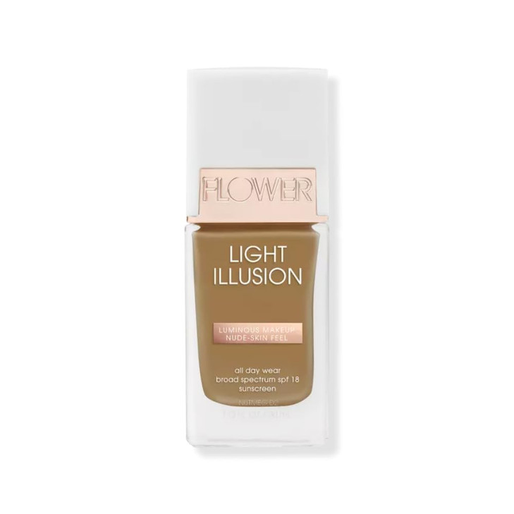 FLOWER BEAUTY By Drew Barrymore Light Illusion SPF Foundation - Blendable + Buildable - Natural Finish - Lightweight Formula (Nutmeg)