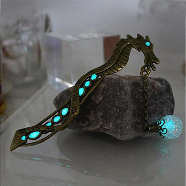 NUOLUX Alloy Dragon Bookmarks Vintage Bookmark Glowing Book Marker Hairpin for Office Gift Supply