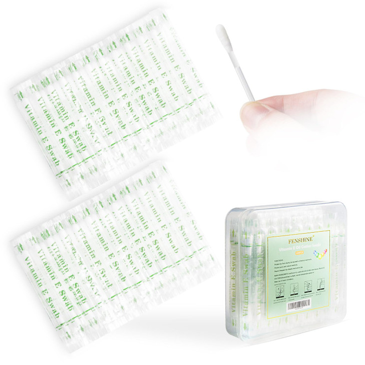 100Pcs Lips Oil Cotton Swabs Disposable Oil Q-tip Applicators for Protect Lip Gum Anti-Dry Moisture Use Before Teeth Whitening