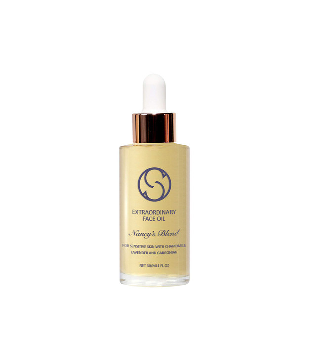 CIRCCELL Extraordinary Face Oil  Nancys Blend for Healing/Sensitive Skin  Hydrating & Calming Anti-Aging Skin Care Treatment with Chamomile, Laven
