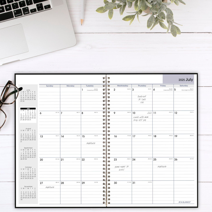 AT-A-GLANCE Planner 2025-2026 Academic, Monthly, 8" x 12", Large, Flexible Cover, DayMinder, Black (AY200)