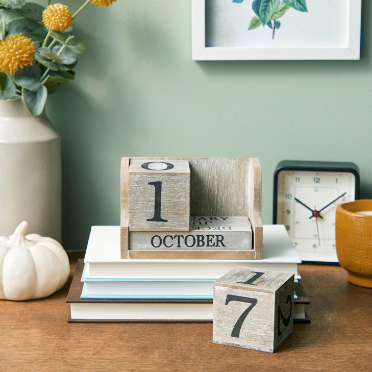 Wooden Perpetual Block Calendar for Desk, Wood Month Date Display Blocks for Teachers, Students, Classroom, Rustic Farmhouse Office Decor, Desk Acces