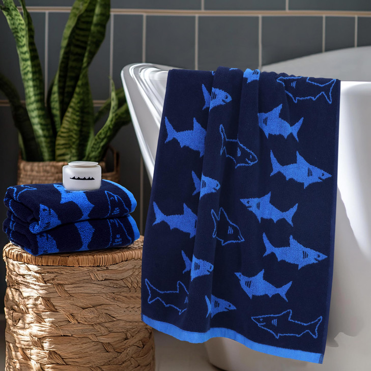 ORIGINAL KIDS 6 Piece Towel Set - Bath Time Shark Attack- 2 Bath Towels, 2 Hand Towels, 2 Washcloths - 100% Cotton Jacquard Soft Absorbent Quick Dry