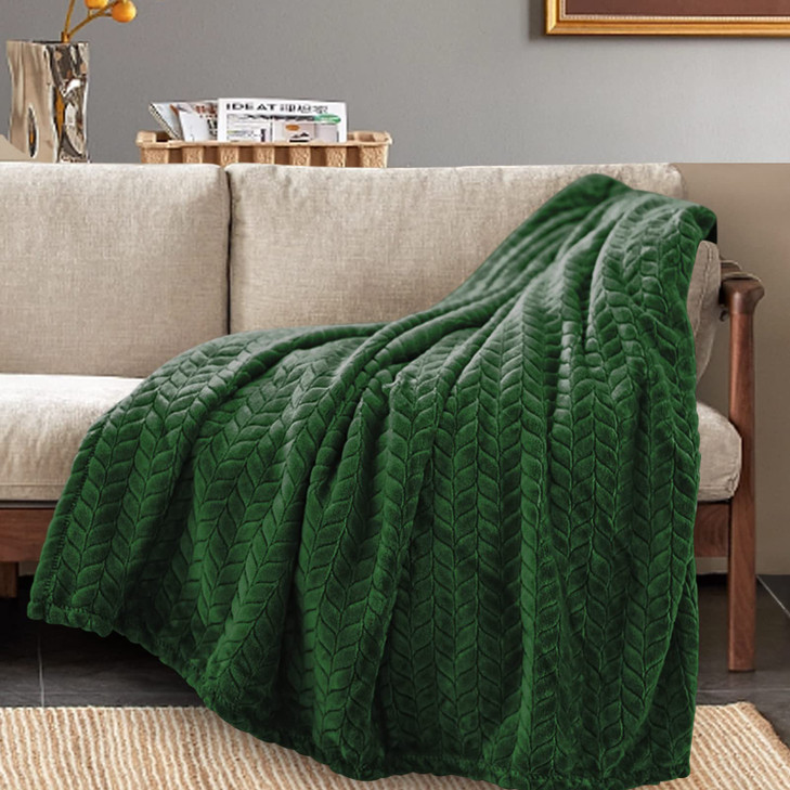 Inhand Fleece Throw Blanket, Super Soft Flannel Cozy for Adults, Washable Lightweight for Couch, Sofa, Bed, Office, Warm Plush for All Season, Green,