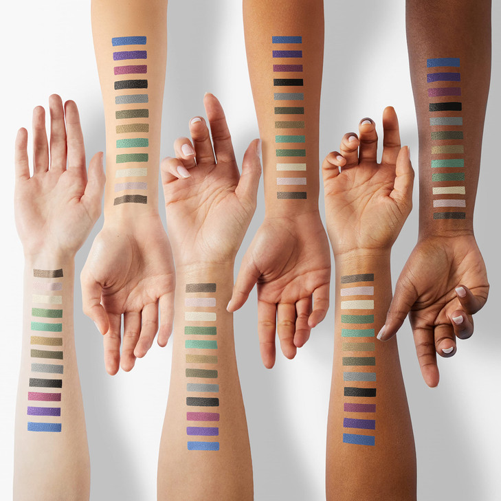 L.A. COLORS 16 Color Eyeshadow Palette, Smokin C74203TAG